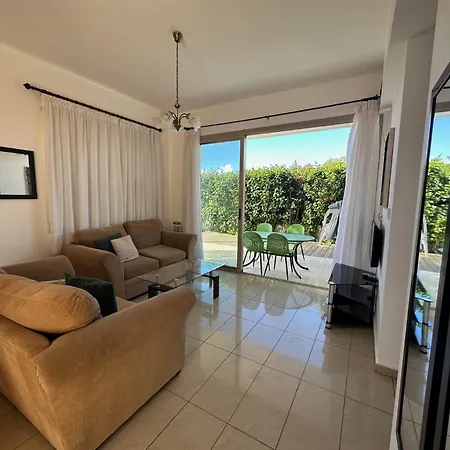 国王假日公寓酒店 公寓 Paphos