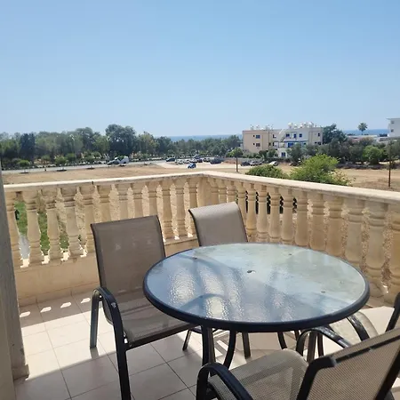 国王假日公寓酒店 公寓 Paphos
