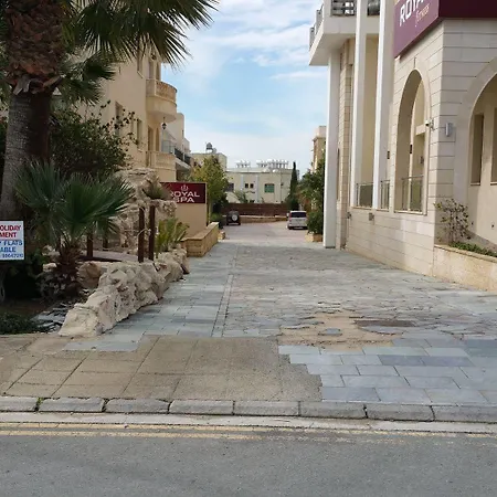 公寓 国王假日公寓酒店 Paphos