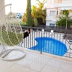 Apartment King's Holiday *