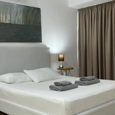 Апартаменты King's Holiday Пафос