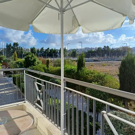 Апартаменты King's Holiday *