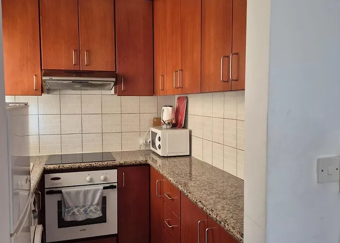 King's Holiday * Paphos