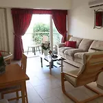 King's Holiday * Paphos