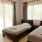 Apartment King's Holiday *